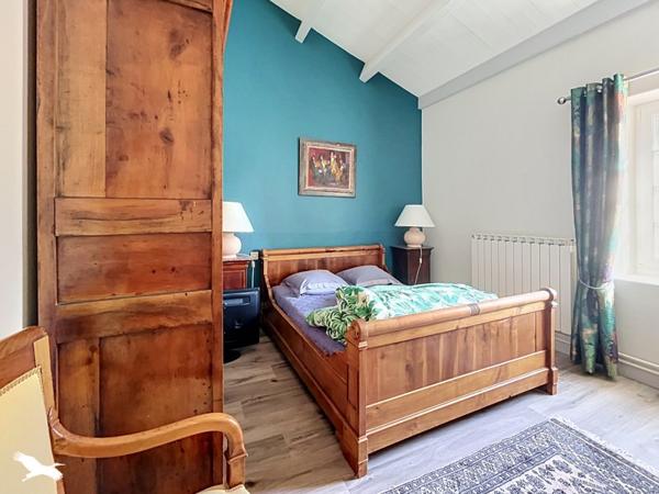 Maison 1 094 000 € Dolus-d'Oléron 10 p 310 m² DPE C