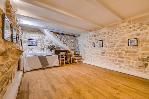 Paris (75003) MARAIS Paris 3ème - Appartement 2 pièces 52 m2 / Atelier / Local d'activité dans le Marais Paris 3 ème