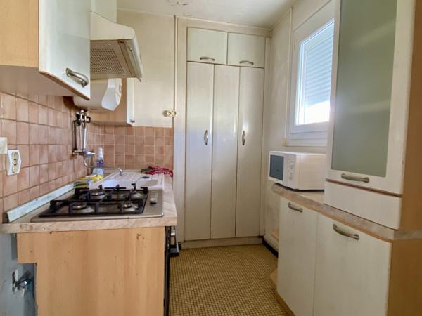 PROCHE COMMERCES ET COMMODITES – A 10 MN A PIEDS DU CENTRE VILLE