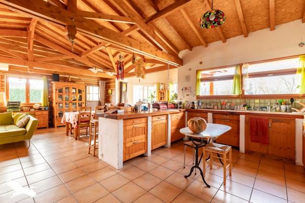 Maison à vendre |  Aigues-Vives |  6 pièces | 188 m²