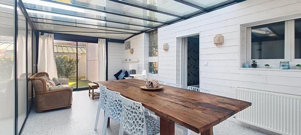 VILLA T7 GUJAN MESTRA