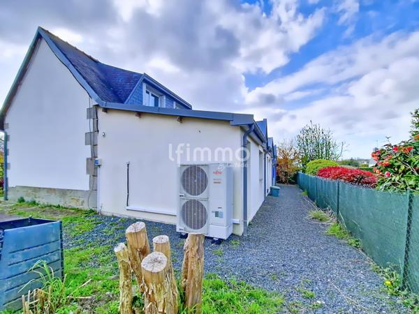 Longère en pierre, 6 pièces de 180 m2 à Quimper 29000