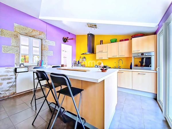 Longère en pierre, 6 pièces de 180 m2 à Quimper 29000
