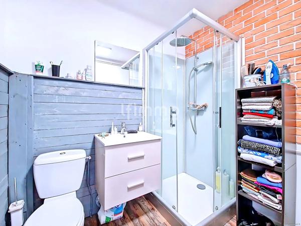 Longère en pierre, 6 pièces de 180 m2 à Quimper 29000