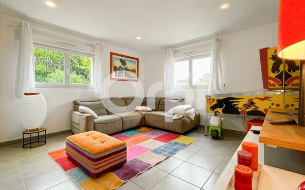 Maison à vendre    9 pièces • 260,10 m2 Saint-Sébastien-de-Morsent