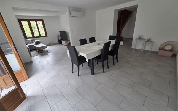 Maison à vendre    4 pièces •  Saint-Vallier
