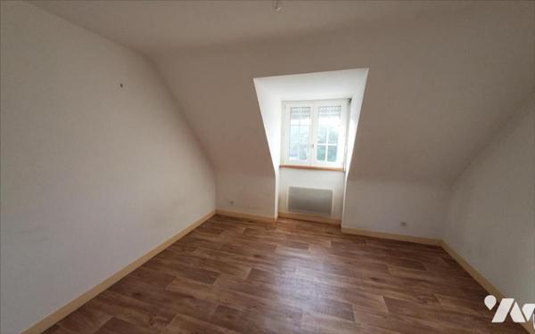 CARHAIX - MAISON 6 PIECES