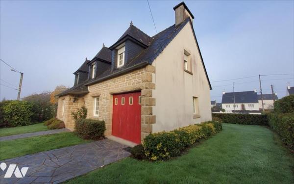 CARHAIX - MAISON 6 PIECES