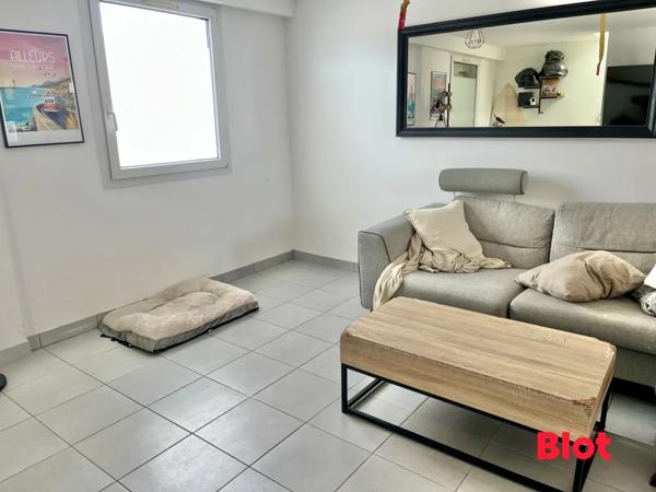 Immeuble 12 pièce(s)