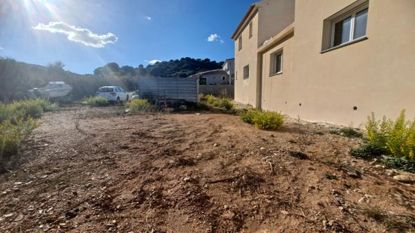 Maison mitoyenne à vendre à Casamozza- 3 pièces, 2 chambres