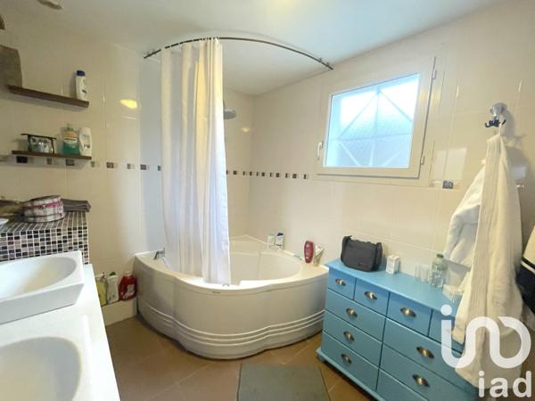 Maison 6 pièces de 100 m² à Étiolles (91450)