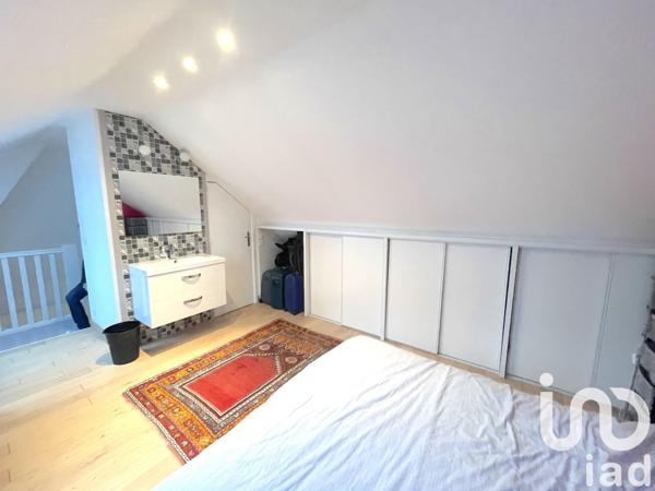 Maison 6 pièces de 100 m² à Étiolles (91450)