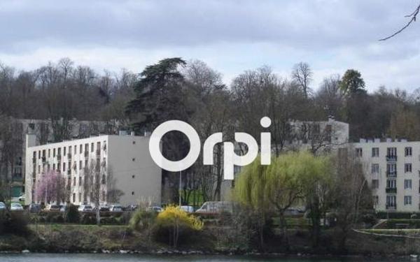 Appartement à vendre    3 pièces •  Viry-Châtillon