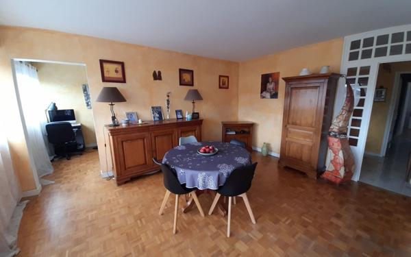 Appartement à vendre    4 pièces • 85,57 m2 Chevilly-Larue