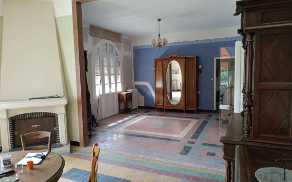 Maison à vendre    7 pièces •  Saint-Ambroix