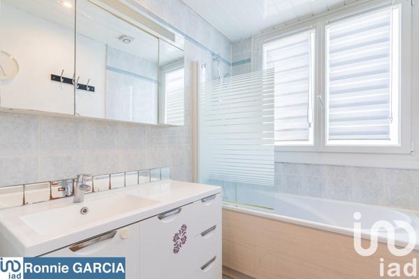 Appartement à vendre 3 pièces 66 m² Viry-Châtillon