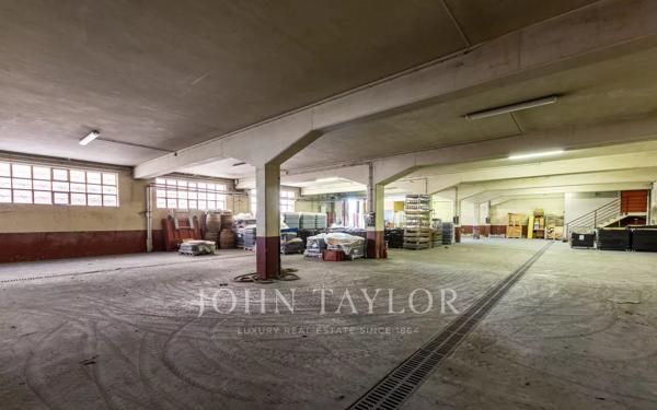 Château à réhabiliter avec double destination