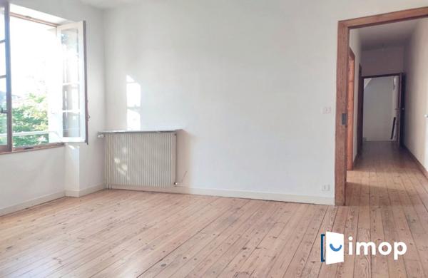 Belle maison ancienne avec 4 chambres et jardin