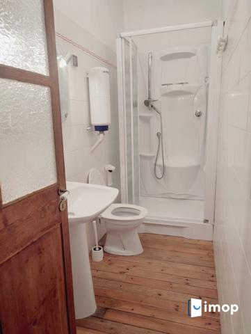 Belle maison ancienne avec 4 chambres et jardin