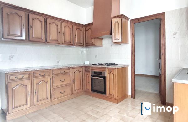 Belle maison ancienne avec 4 chambres et jardin