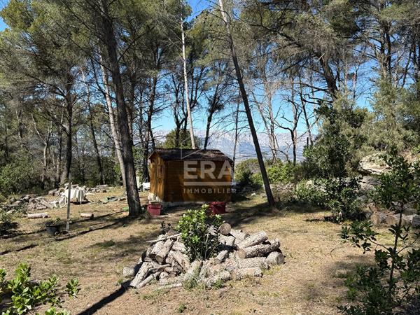 A VENDRE 13530 TRETS MAISON TYPE 6 DE 180M² PISCINE GARAGE SUR 7500 M² DE TERRAIN CABANON