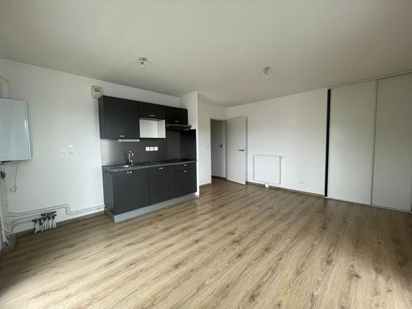 Appartement à vendre Saint Ave 2 pièces avec parking sous-sol et cave
