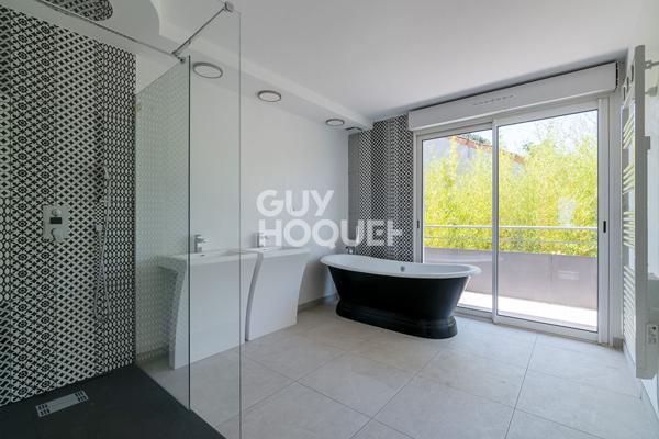 Croix de Pierre / La Pointe Appartement d'exception de 200 m² avec terrasses, jardin et stationnements