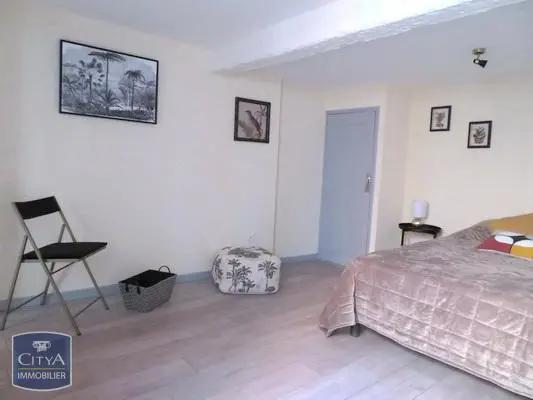 Appartement à louer 3 pièces 72.2m²