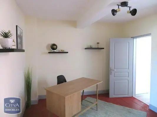 Appartement à louer 3 pièces 72.2m²