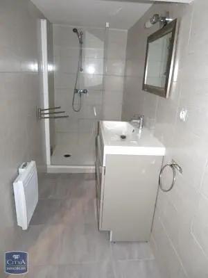 Appartement à louer 3 pièces 72.2m²