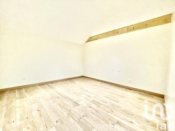 Immeuble à vendre 200 m² Saint-Vallier