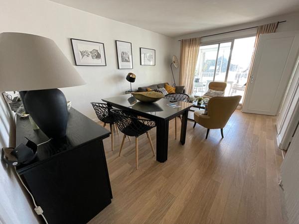 QUIBERON - Vente Appartement de 63 m² à 100 m de la Grande Plage