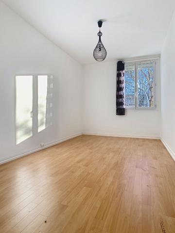 A vendre Angers Belle Beille, appartement type 3, 56m2.