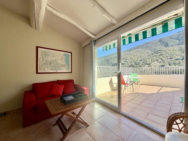 Maison à vendre à Estoher (66320) - Pyrénées-Orientales