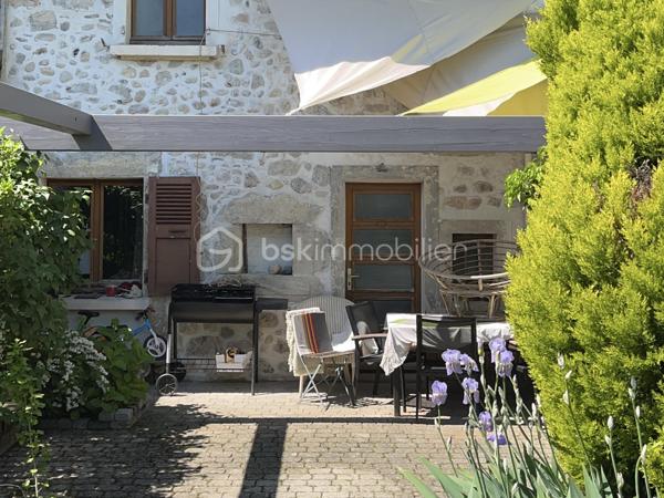 Maison ancienne de 108,11 m²