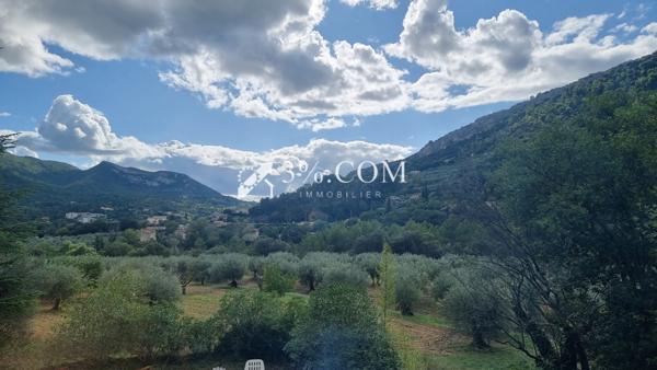 Propriete 16 pièce(s) 8 chambre(s) 450 m²