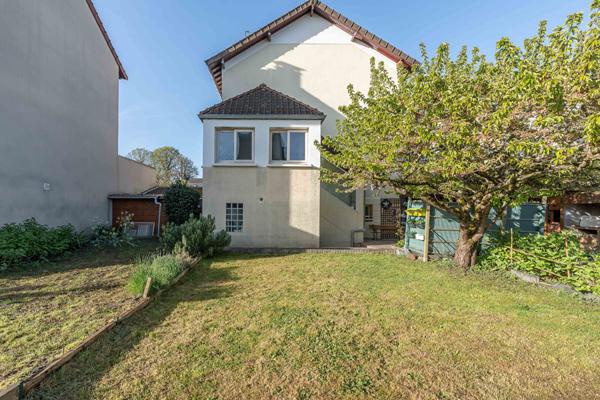 Maison Villiers Sur Marne 5 pièce(s) 105.39 m2