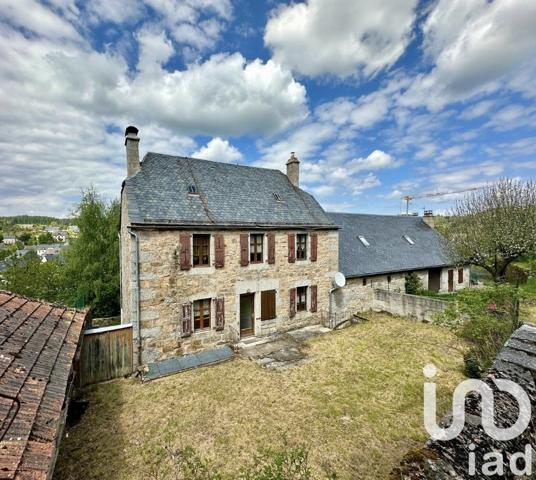 Maison 7 pièces de 142 m² à Fournels (48310)