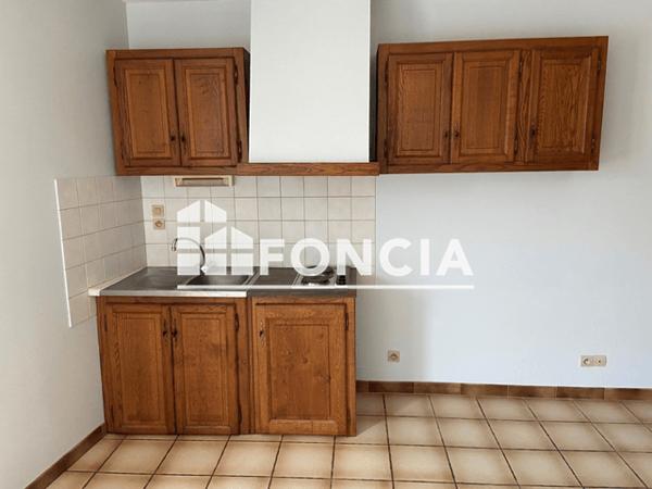 Location Studio 32.72 m² - 1 RUE DE TILLANCOURT Chateau Thierry 02400