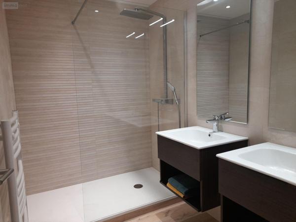 Appartement à rénover à louer à Rennes en Ille-et-Vilaine (35000), ref : 010/1927   
Centre Ville