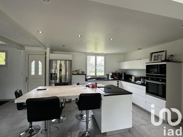 Maison à vendre 8 pièces 202 m² Josselin