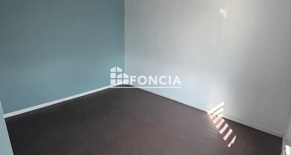 À vendre Local commercial 212.99 m² - Lens 62300