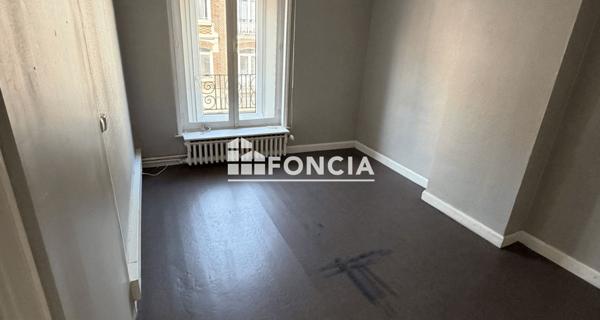 À vendre Local commercial 212.99 m² - Lens 62300