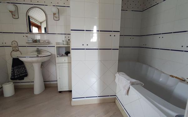 Maison à vendre    4 pièces • 169 m2 La Haye-Aubrée