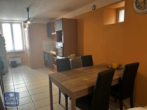 Maison à louer 3 pièces 67m² Montpeyroux (34150)