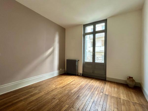 Appartement 2 pièces - HYPER CENTRE Poitiers (86000)