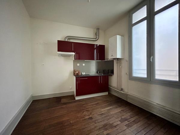 Appartement 2 pièces - HYPER CENTRE Poitiers (86000)