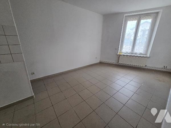 Maison de ville PREMIER ACHAT ou INVESTISSEMENT - 90m2 - Cour - TOUL ST EVRE