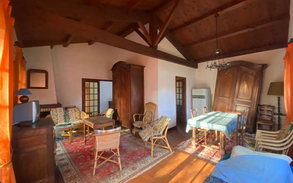 Maison à vendre    5 pièces •  Les Mathes