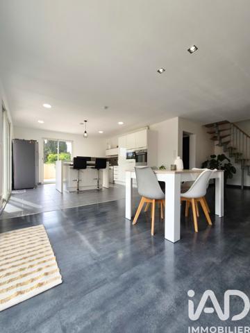 Maison à vendre 5 pièces 132 m² Villelongue-de-la-Salanque